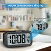 PEAKEEP Reloj despertador digital con luz nocturna inteligente con temperatura interior, reloj pequeño de escritorio con pilas (negro) - Imagen 4