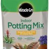 Miracle-Gro Indoor Potting Mix 6 qt., cultiva hermosas plantas de interior