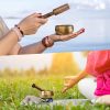 Juego de cuencos tibetanos para cantar, regalo único de cuenco para cantar, útil para meditación, yoga, relajación, curación de chakras, oración y atención plena (dorado) - Imagen 6