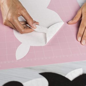 Alfombrilla de corte adhesiva Cricut FabricGrip de 12"x12" - Para Cricut Explore Air 2/Cricut Maker - Paquete de 3 - Imagen 5
