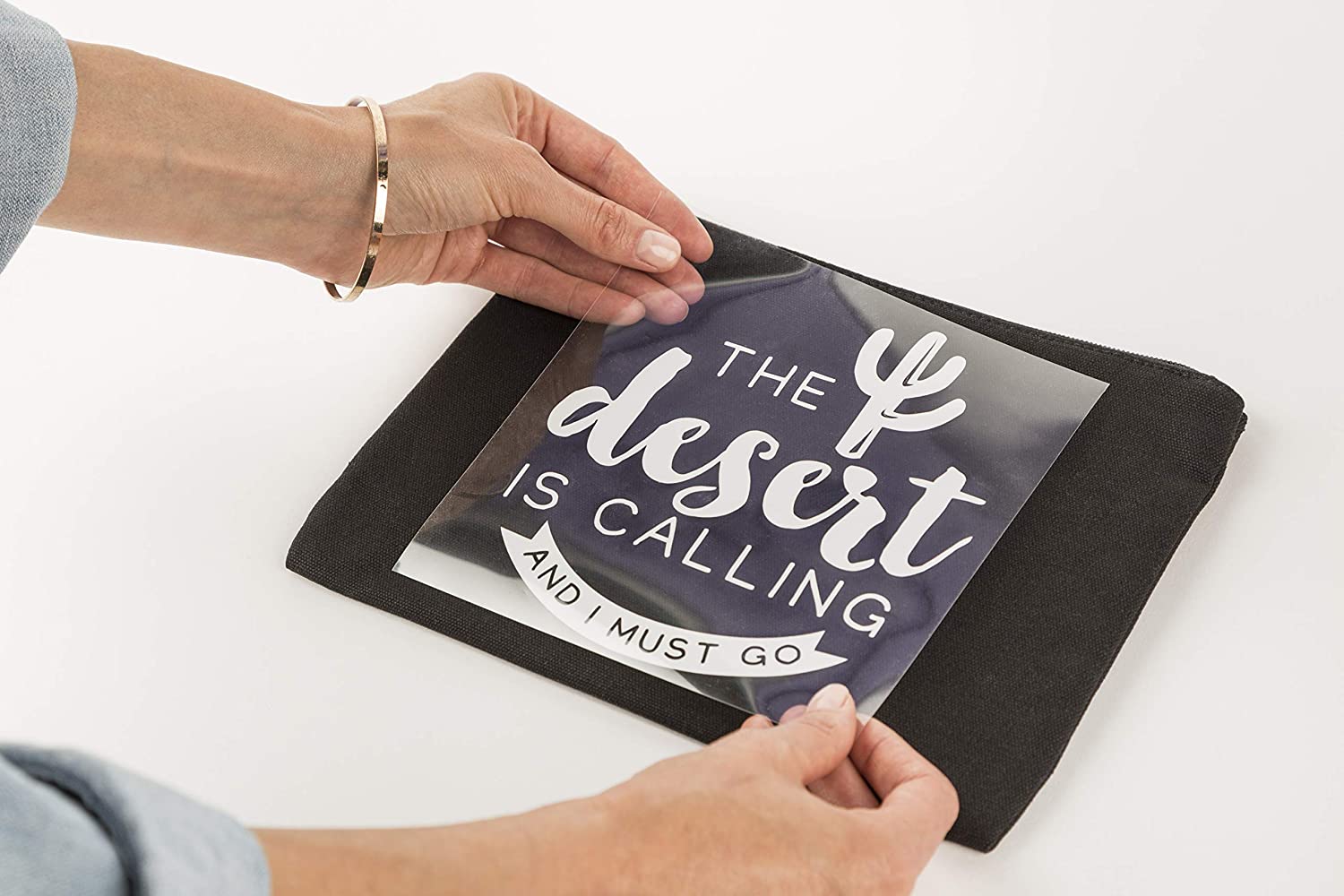 Cricut Everyday Iron On - 12" x 2ft - Vinilo HTV para camisetas - Uso con Cricut Explore Air 2/Maker - Verde manzana - Imagen 4