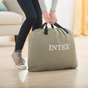Cama de aire elevada con reposacabezas de la serie Dura-Beam de Intex con bomba interna (modelo 2021) - Imagen 6