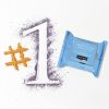Neutrogena Toallitas de día y noche con toallitas desmaquillantes de limpieza facial y paños faciales calmantes nocturnos, toallitas sin alcohol para eliminar la suciedad, el aceite y el rímel a prueba de agua, 3 paquetes de 25 ct, 75 ct - Imagen 5