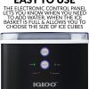 Igloo ICEB33BK Máquina automática portátil eléctrica para hacer hielo en encimera de gran capacidad, 33 libras en 24 horas, 9 cubitos de hielo listos en 7 minutos, con pala de hielo y cesta, negro - Imagen 4