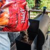 Traeger Grills Pellets de madera dura 100 % natural de manzana para parrilla, ahumado, horneado, asado, estofado y barbacoa, bolsa de 20 libras - Imagen 6