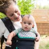 Infantino Flip 4-in-1 Carrier - Ergonómico, convertible, cara adentro y boca afuera, transporte delantero y trasero para recién nacidos y bebés mayores de 8 a 32 libras - Imagen 9