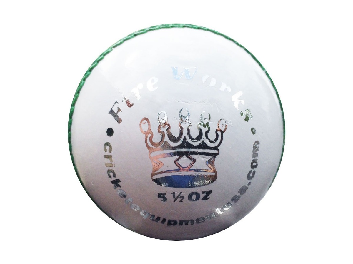 Blanco Bola De Grillo De Fuegos Artificiales Por Cricket Equ