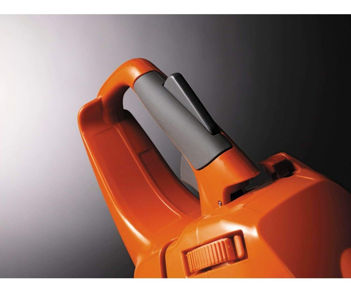 Husqvarna 135 Mark Ii Motosierra De Gas, Color Naranja